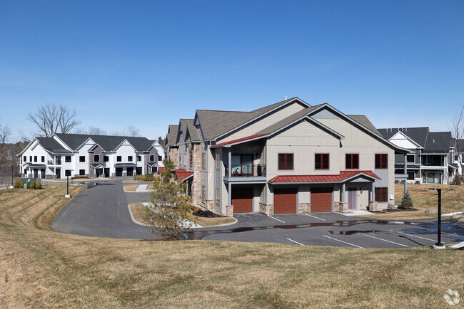 Building Photo - Rilassare at Rivers Ledge Rental