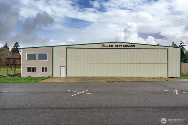 Photo - 191 Airport Rd Rental