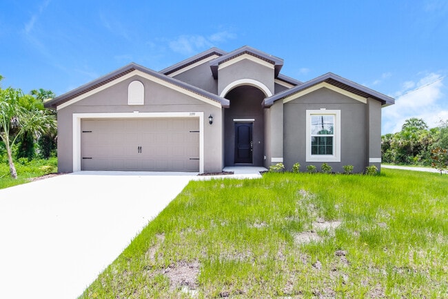 Building Photo - 3399 Lakeland Ave