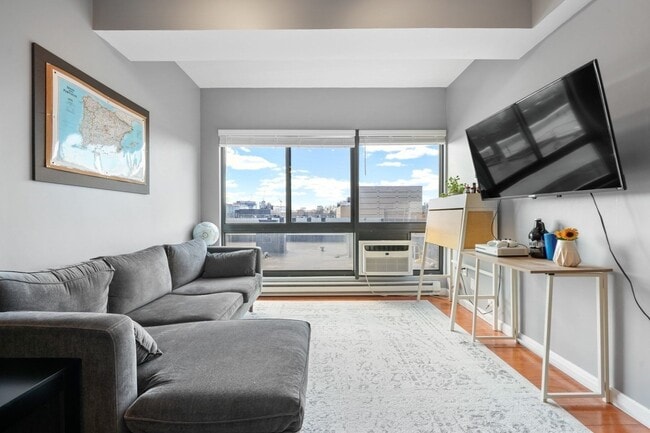 Building Photo - 12 Stoneholm St Rental