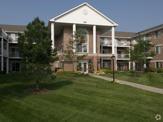 Building Photo - Parkway Landings 55+ Senior Luxury Living Rental