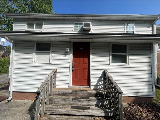 Photo - 182 Chestnut St Rental